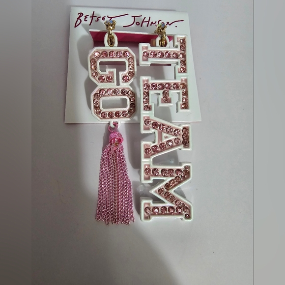 Betsey Johnson Go Team Earrings! NWT! - Picture 13 of 13